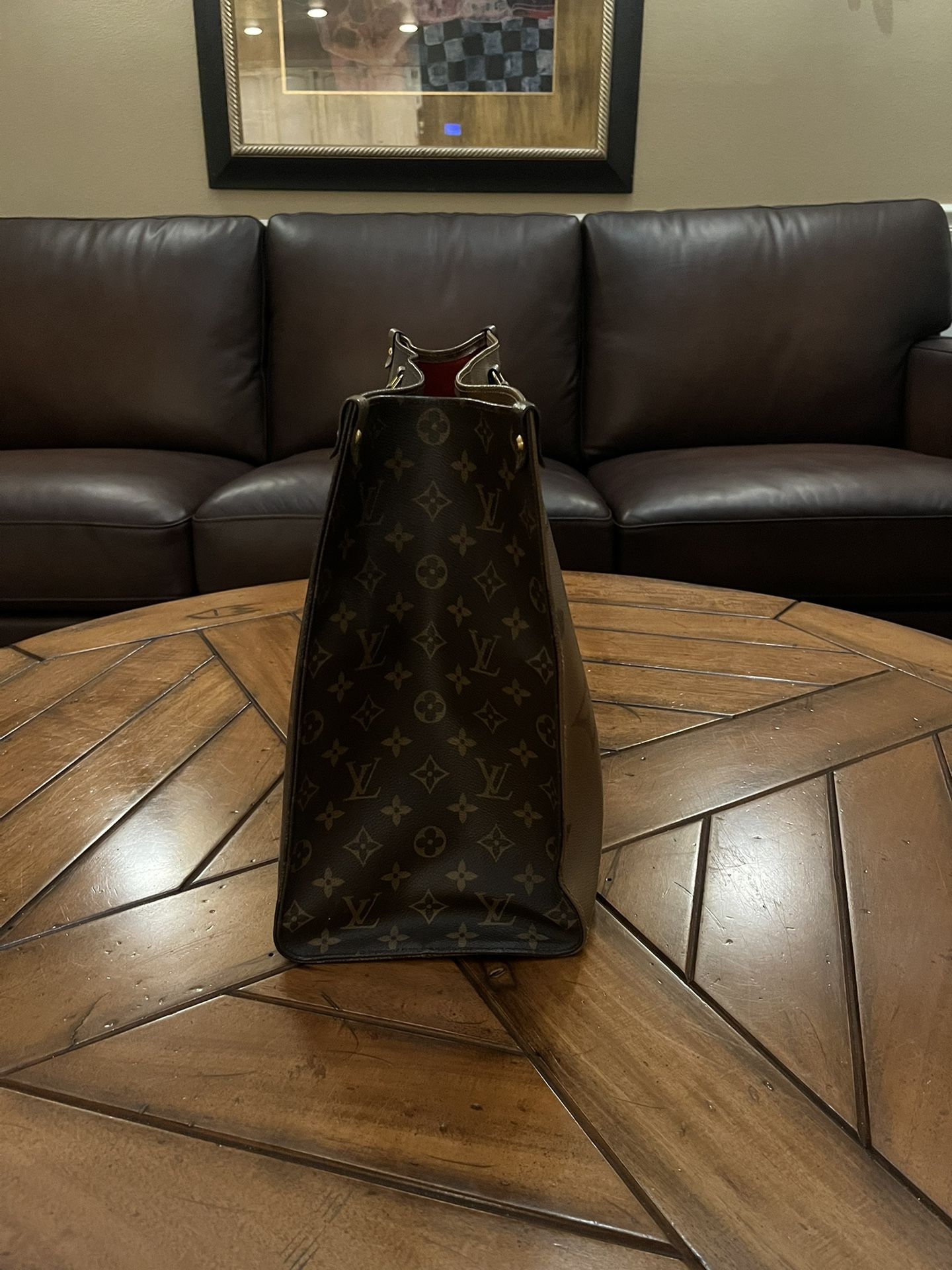 Louis Vuitton OnTheGo GM- Excellent Condition