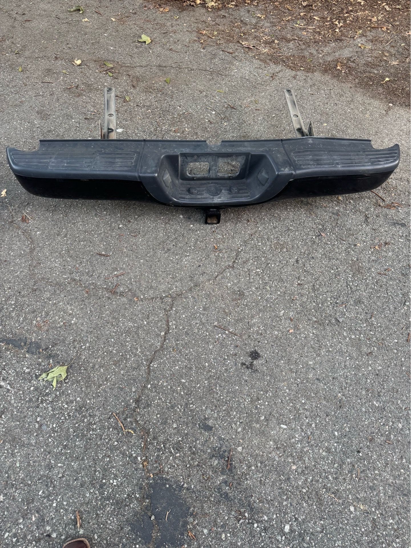 2000-2006 Toyota Tundra SR5 Double Cab Rear Bumper w/ Receiver Hitch