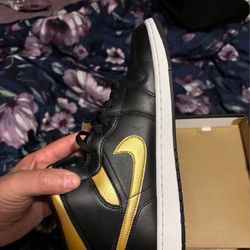 Jordan retro 1 Una sola usada 2 horas 2 hours use size 13