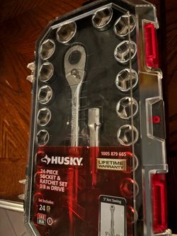 Husky 24 piece socket & ratchet set 3/8 in Drive
