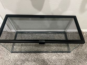 Tank w/ lid clips