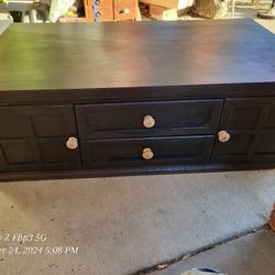 Hutch/coffee Table