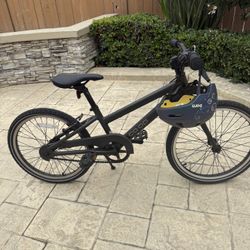 Co-op Youth Rev 20 Bike With Helmet 
