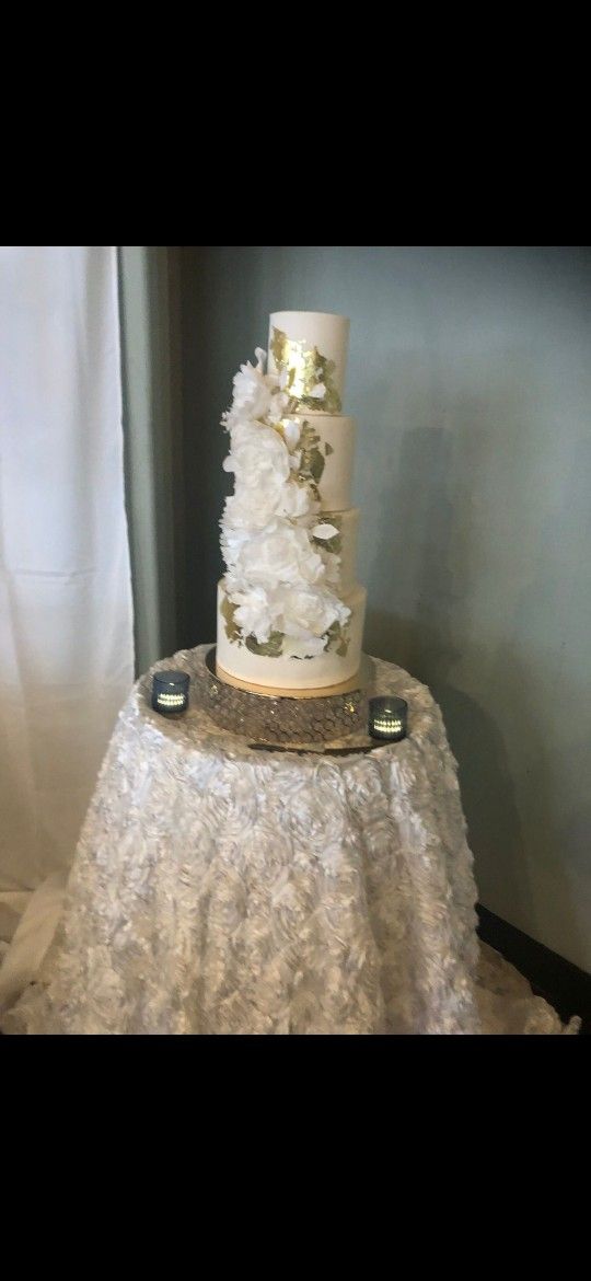 FAKE Wedding Cake