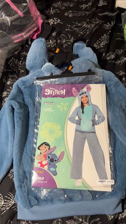 Stitch costume sweater