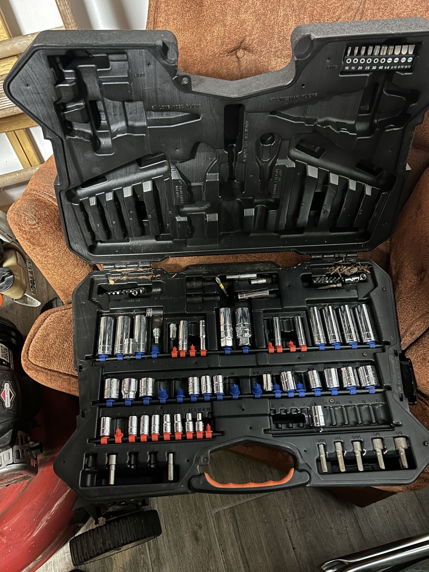 Socket Set: Incomplete