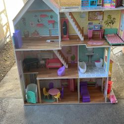 Kid Craft Doll House