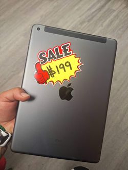 iPad 7th gen 32gb WiFi & lte