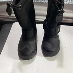 New Kamik Winter Boots 
