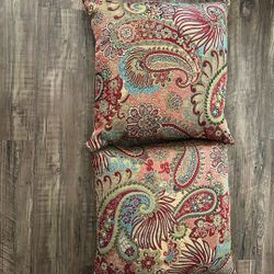 2 decorative Pillows, Tapestry, Red Gold Green Blue