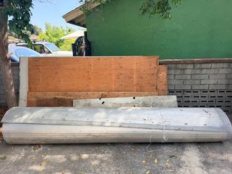 Free metal/ aluminum panels and wood sheet