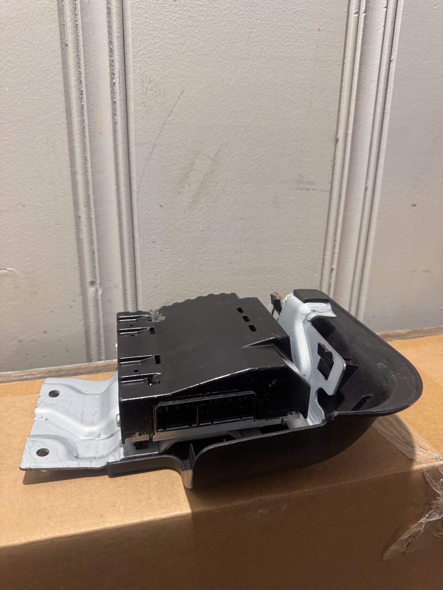 2006-2011 Honda Civic Si OEM Radio Amplifier
