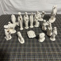 Vintage Byron Molds 15 pcs Ceramic Christmas Nativity Set 1973