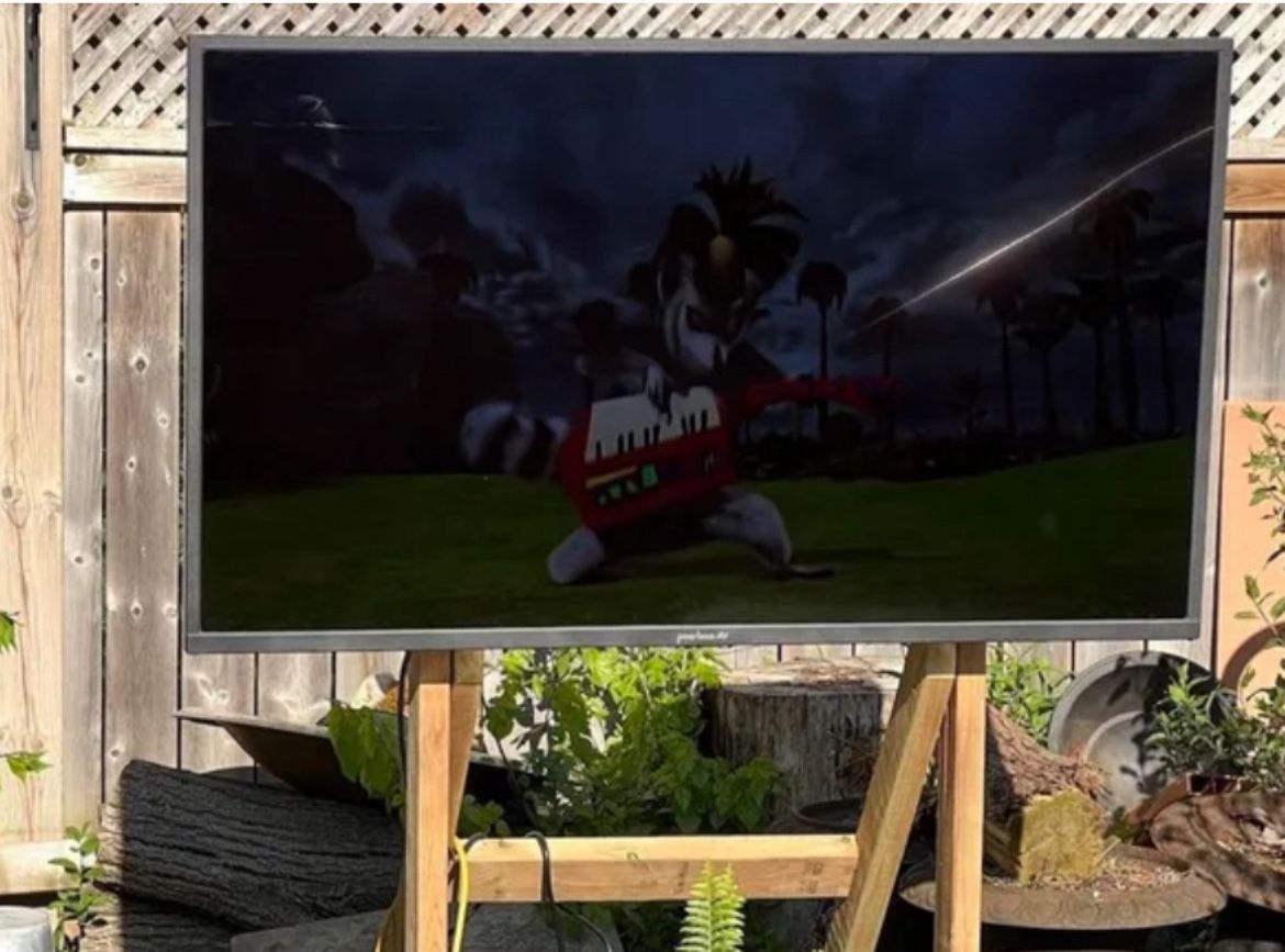 Brand New TV / Out Door Rated $900
