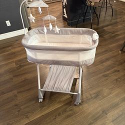 Simmons Bassinet