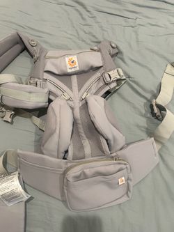 Ergobaby Carrier