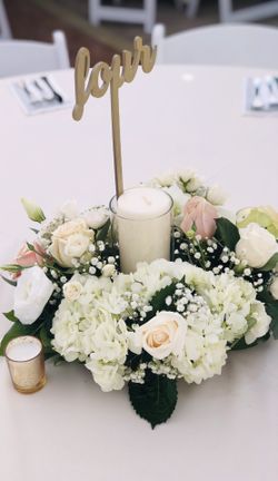 Flowers for all occasions Weddings , Quinceañeras etc