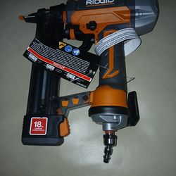RIDGID
Pneumatic 18-Gauge 1-1/2 in. Finish Stapler