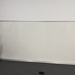 Whiteboard 8’x4’