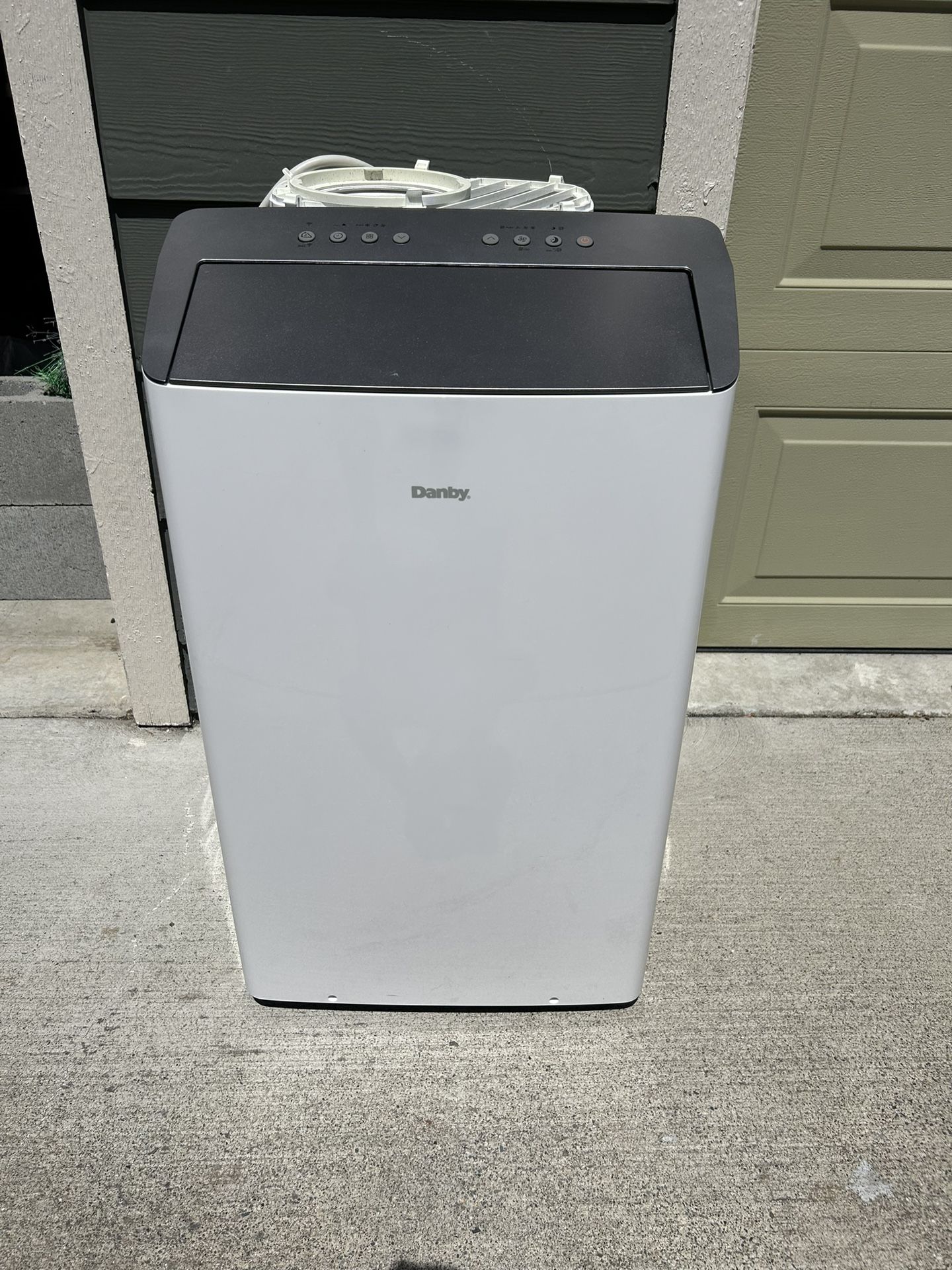 Portable Air Conditioner - Wifi enabled, SMART, Inverter Technology, Danby 12,000 Btu