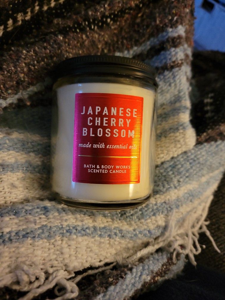 Bath And Body Works Candle Japanese Cheery Blossom