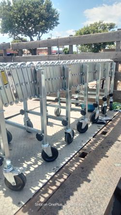 Merchandise conveyor system