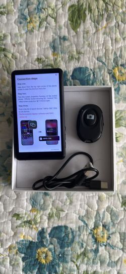 Magnetic Selfie Screen Cash Only