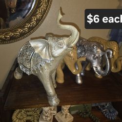 Elephant decor $6 each
Lightweight, not ceramic
Pick up in Harlingen, I live near Walmart
Antiques and Telephones 