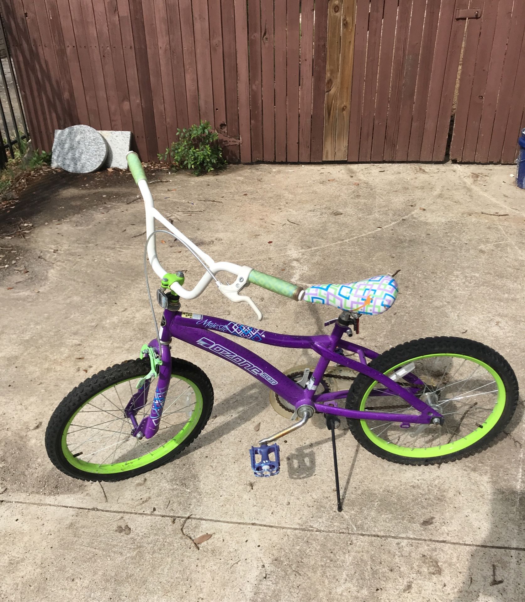 Girls Bike 20”