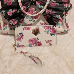 Betsey Johnson Purse And Wallet Set