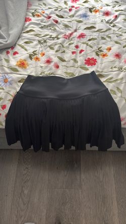 Alo skirt  size m
