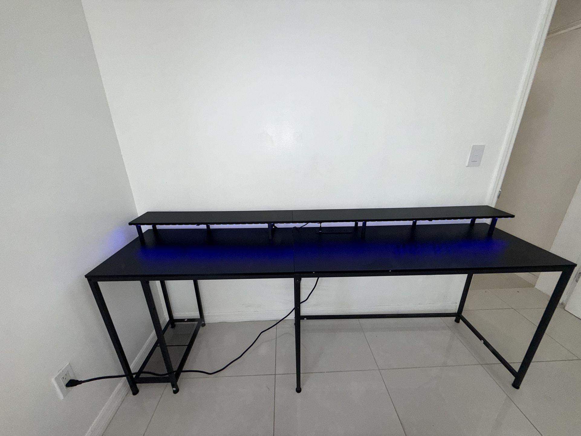 2-Person LED Desk / Convertible L-Shape Setup