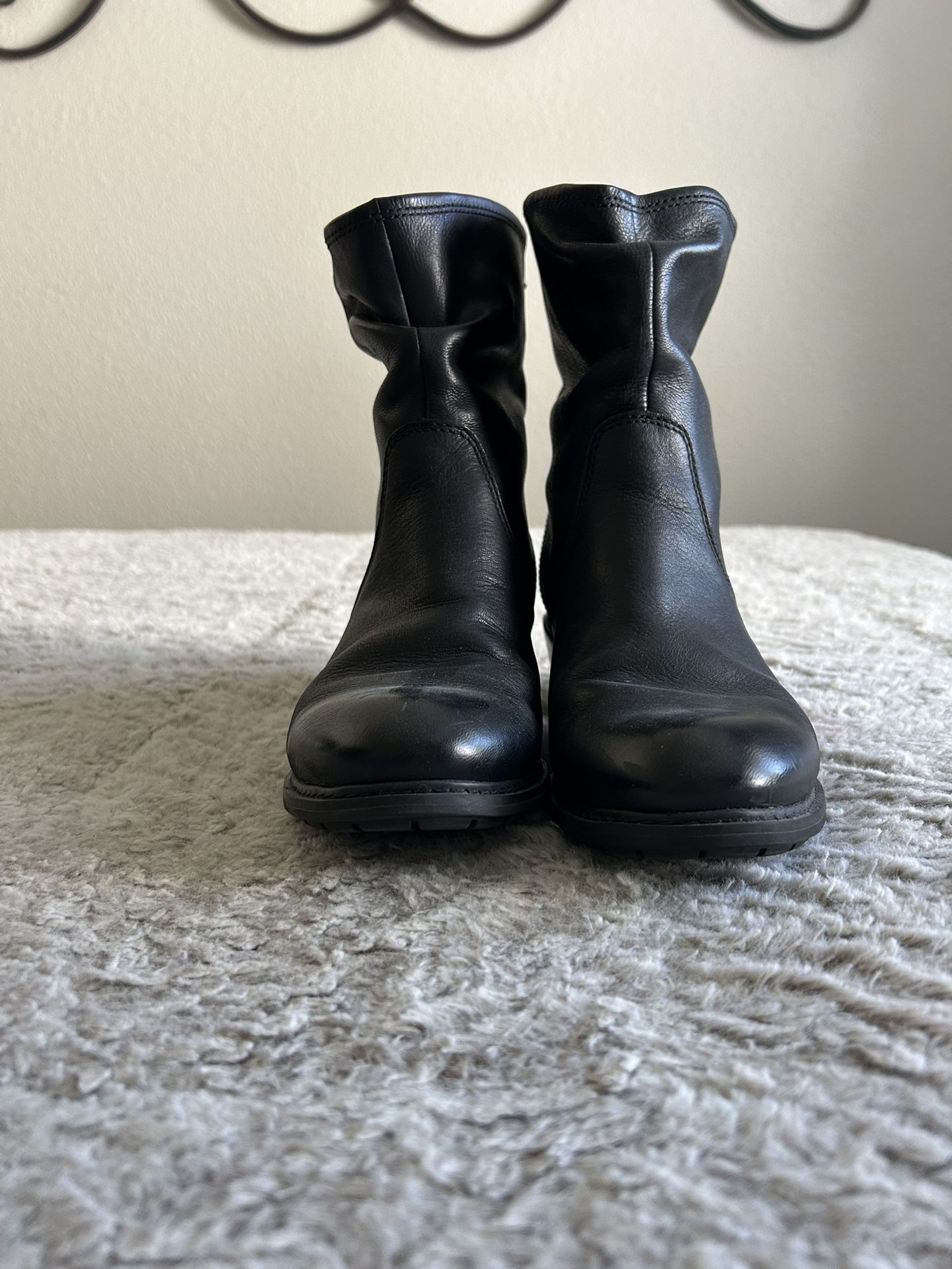 Black Leather Timberland Boots