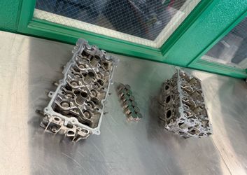 350z (VQ35DE) Cylinder Heads