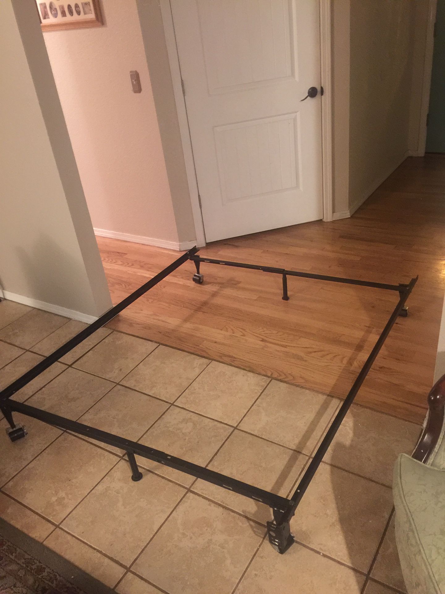 Bed frame twin to full adjustable