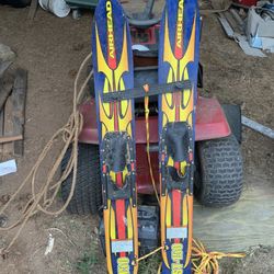 Airhead trainer waterskis
