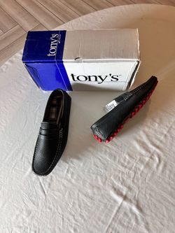 Shoes size 7