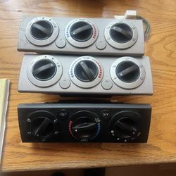 Toyota Tacoma. Ac. Control. Parts