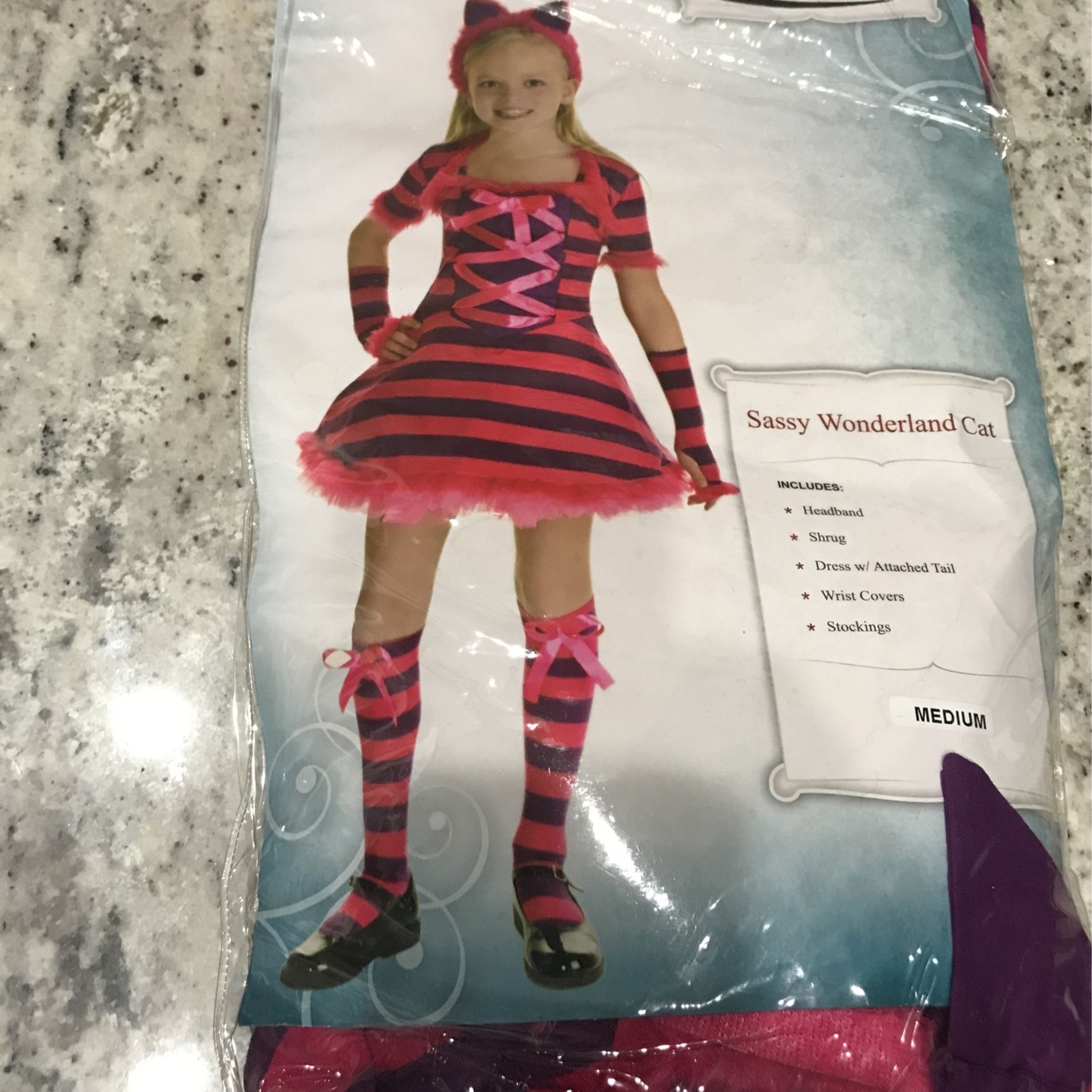 Halloween Girls Sassy wonderland cat