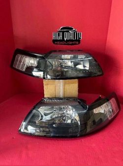 Ford Mustang 1999. 2004 headlights.