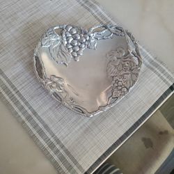 Arthur Court 2001 Aluminum Heart Shape  Plate