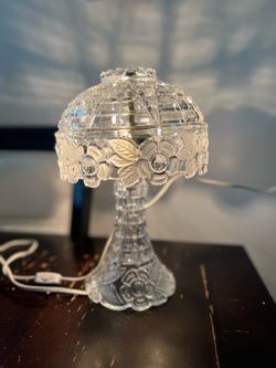 Crystal Glass Floral Table Lamp