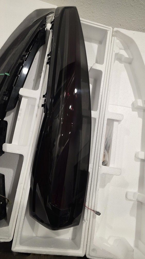 Tahoe Cadillac Lights