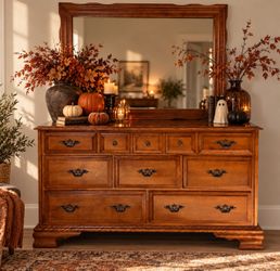 Vintage Antique Solid Wood 8 Dresser Drawer with Large Matching Mirror
