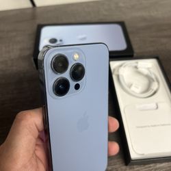 iPhone 13 Pro 256gb Factory Unlocked/ Liberado Para Cualquier Companias 