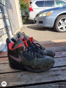 Air Max 90 Sneaker Boot - Size 9