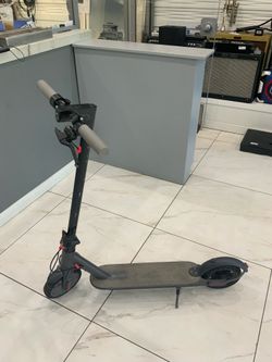 MAXSHOT V1 Electric Scooter WORKS GREAT!