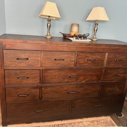 Large Solid Wood Dresser (10-Drawer)