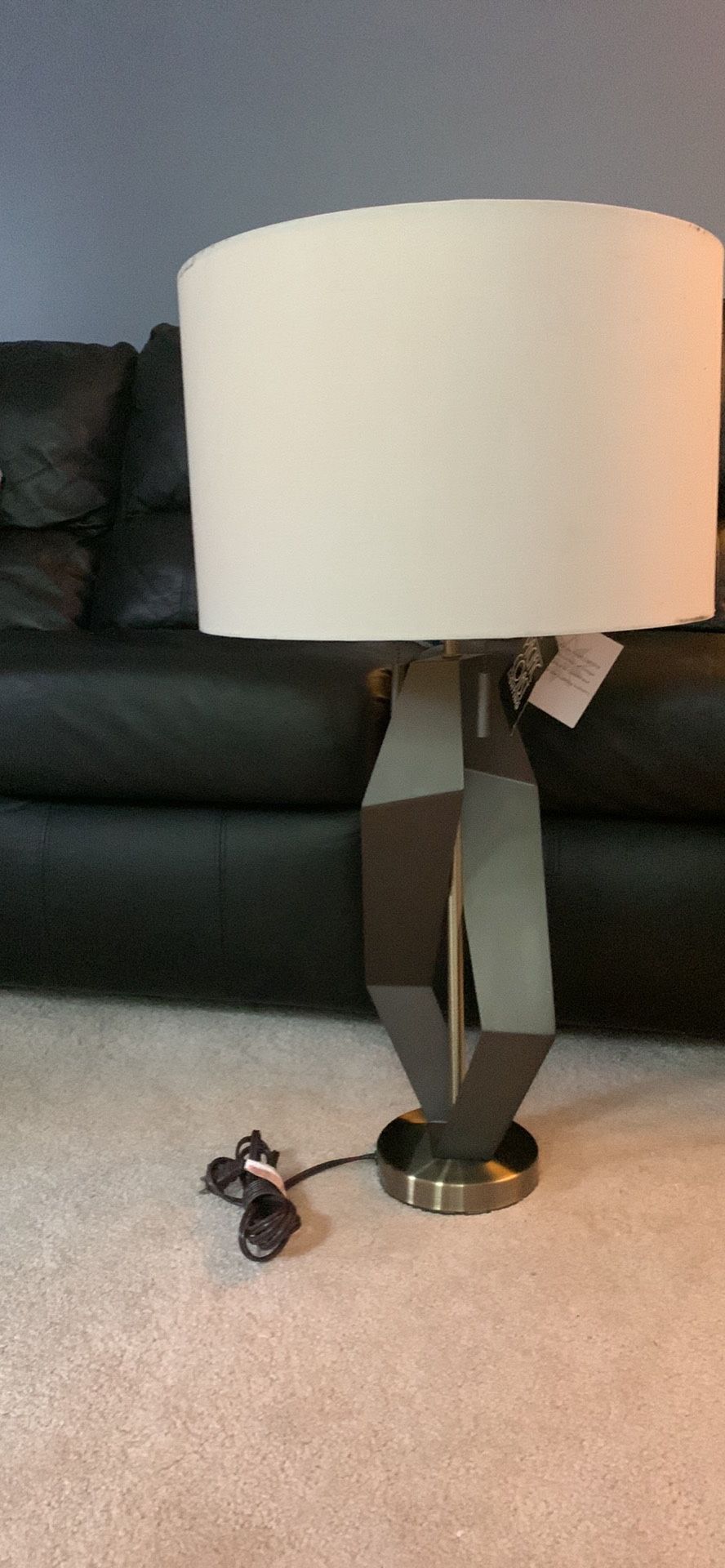 Beautiful 32”Tall Lamp Very Uniquely Designed And Expensive