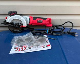 Electric compact circular saw